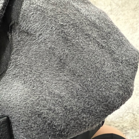 H&M Faux Leather Pants - Picture 4 of 4